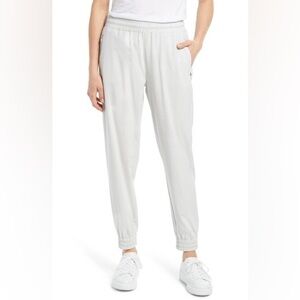 Tommy Bahama IslandZone Gray Jogger Pants - M